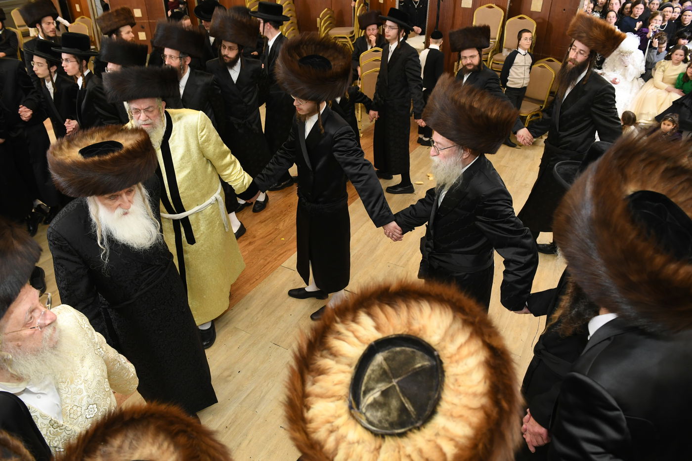 שמחת החתונה בחצרות שאץ - חוסט