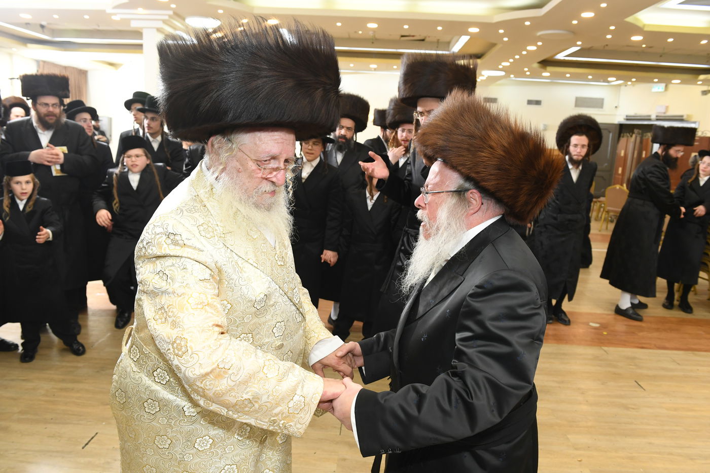 שמחת החתונה בחצרות שאץ - חוסט