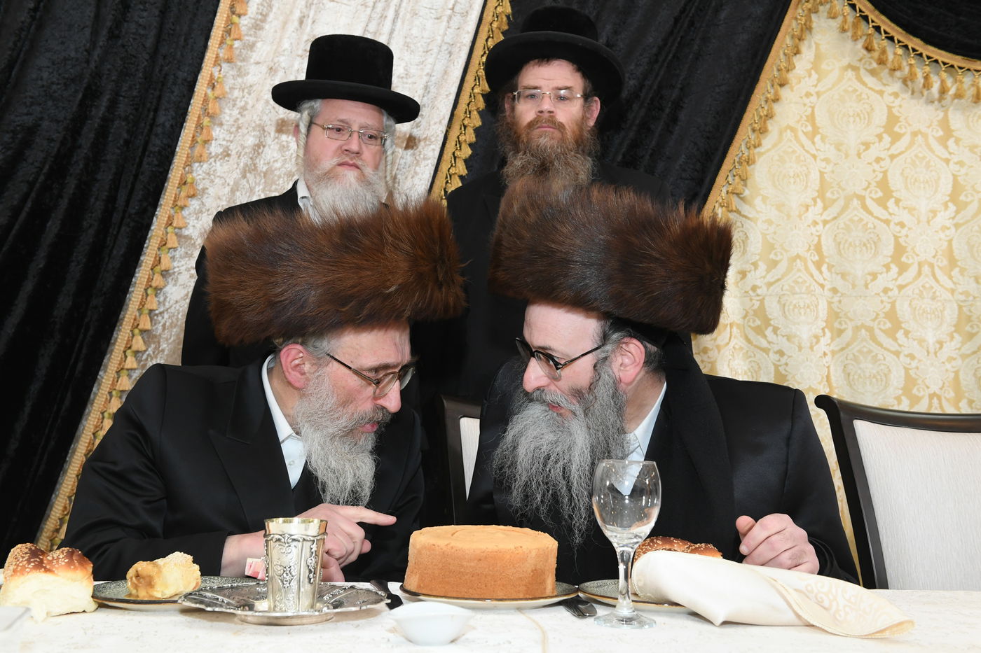 שמחת החתונה בחצרות שאץ - חוסט