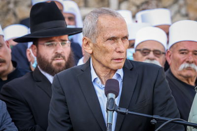 סקר חדש: הציבור לא מאמין לעמר בר לב