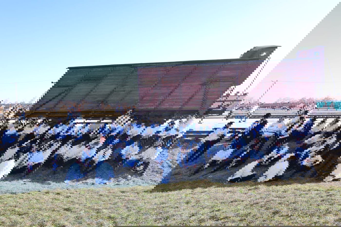 בחורי "אורייתא" יצאו לציוני הצדיקים באירופה