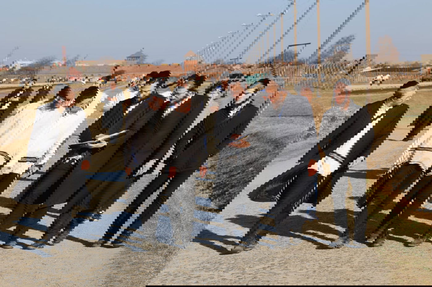 בחורי "אורייתא" יצאו לציוני הצדיקים באירופה