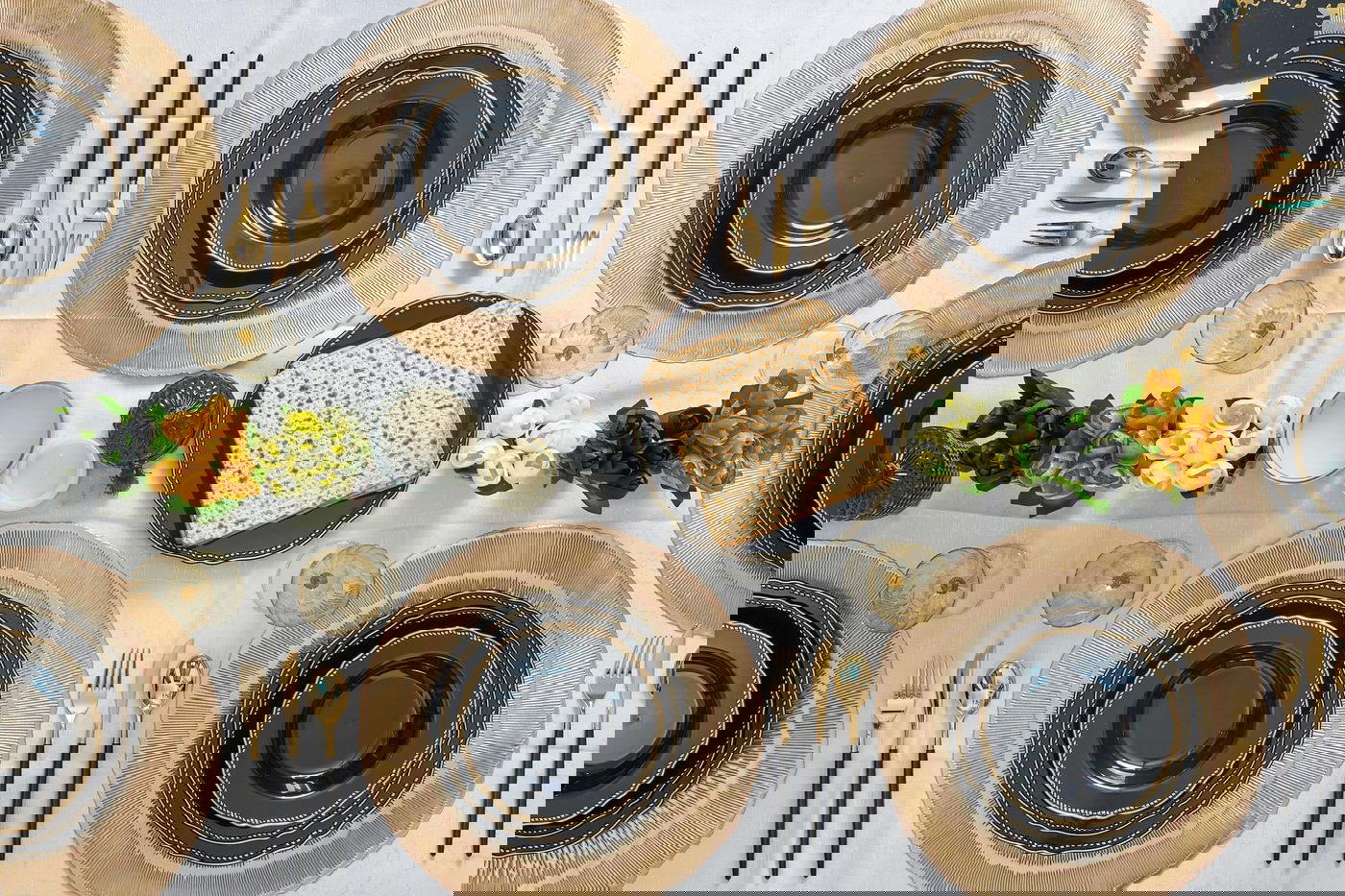 כך תסדרו שולחן חגיגי ומרשים לחג הפסח