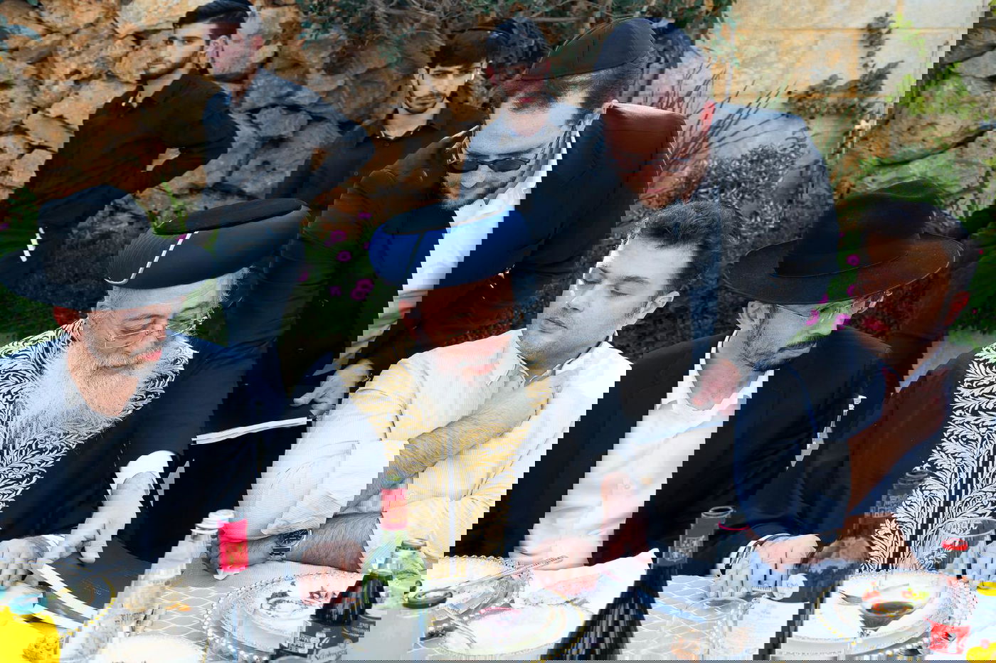 תיעוד: חלוקת התעודות לכולל שבנשיאות הראשל"צ הגר"ש עמאר