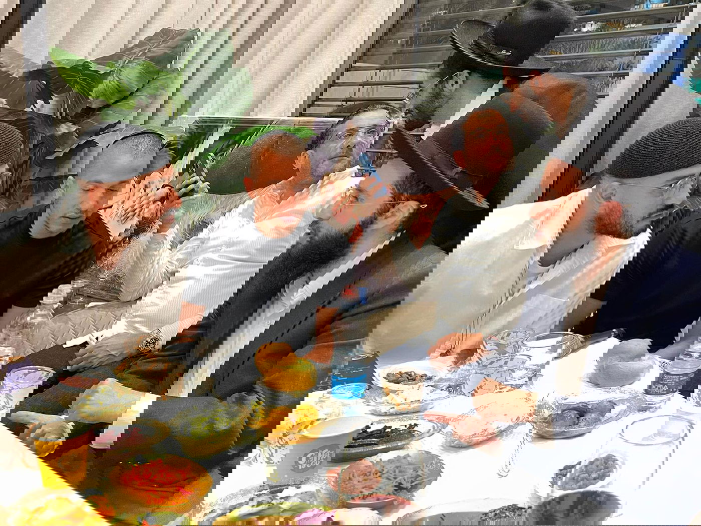 יענקי קנייבסקי השתתף באזכרה על אביו של הזמר איתי לוי