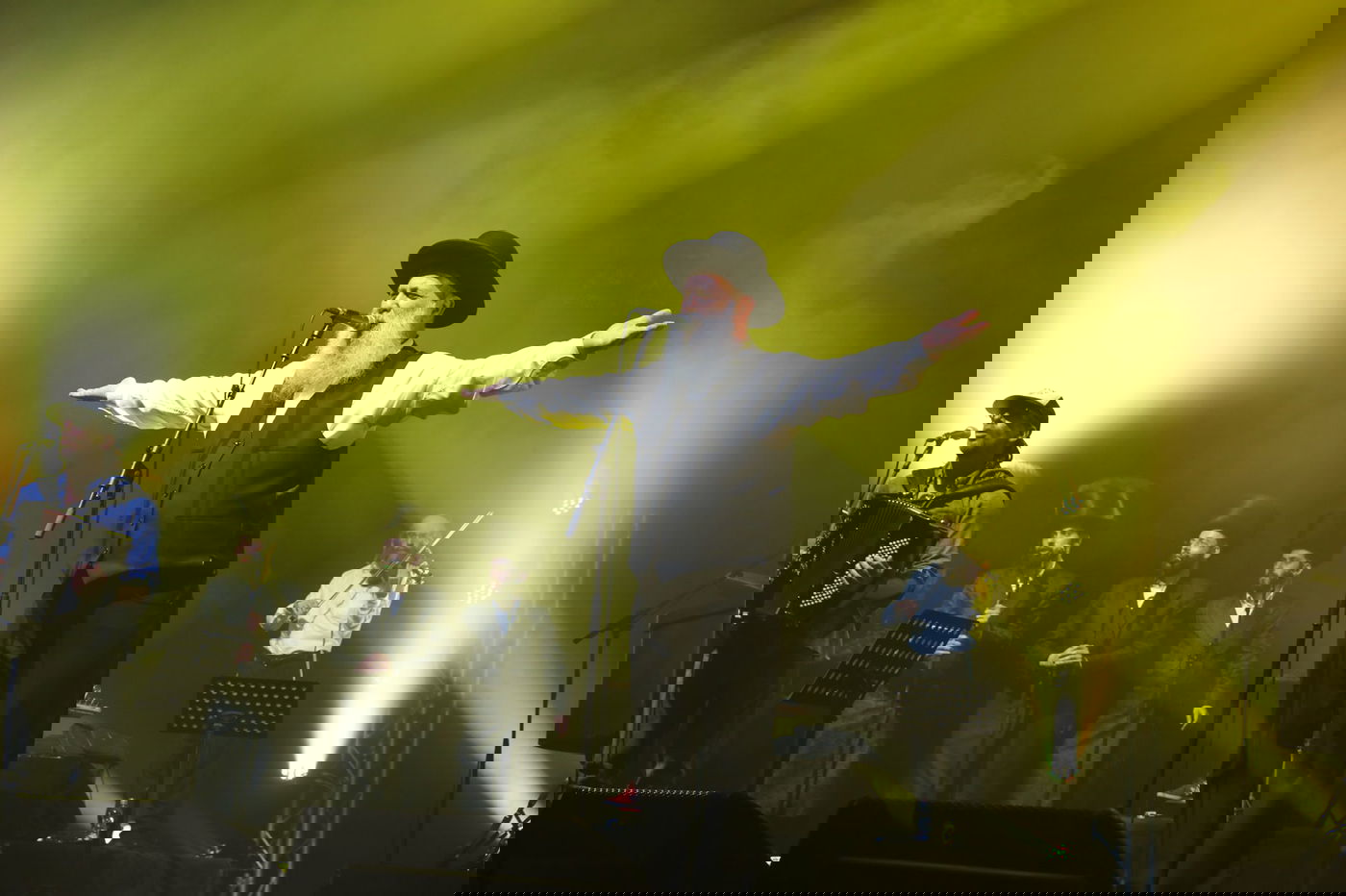 שולי רנד מארח את ליפא שמעלצר במופע היסטורי