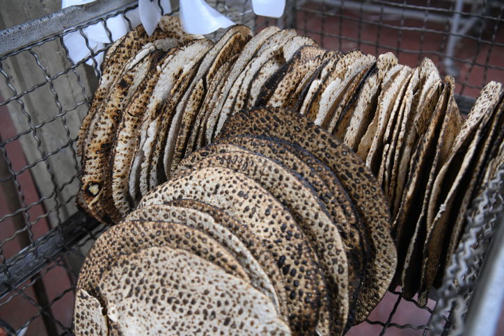 מצות. עסק יקר