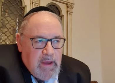 נלמד מההגדה: איך מתייחסים לבן החמישי?