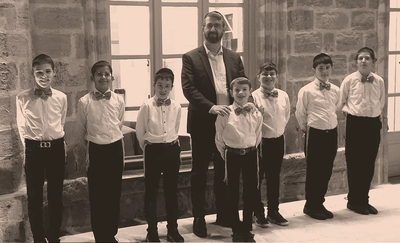 מקהלת 'מזמור לתודה' בסינגל חדש: "מזמור לתודה"