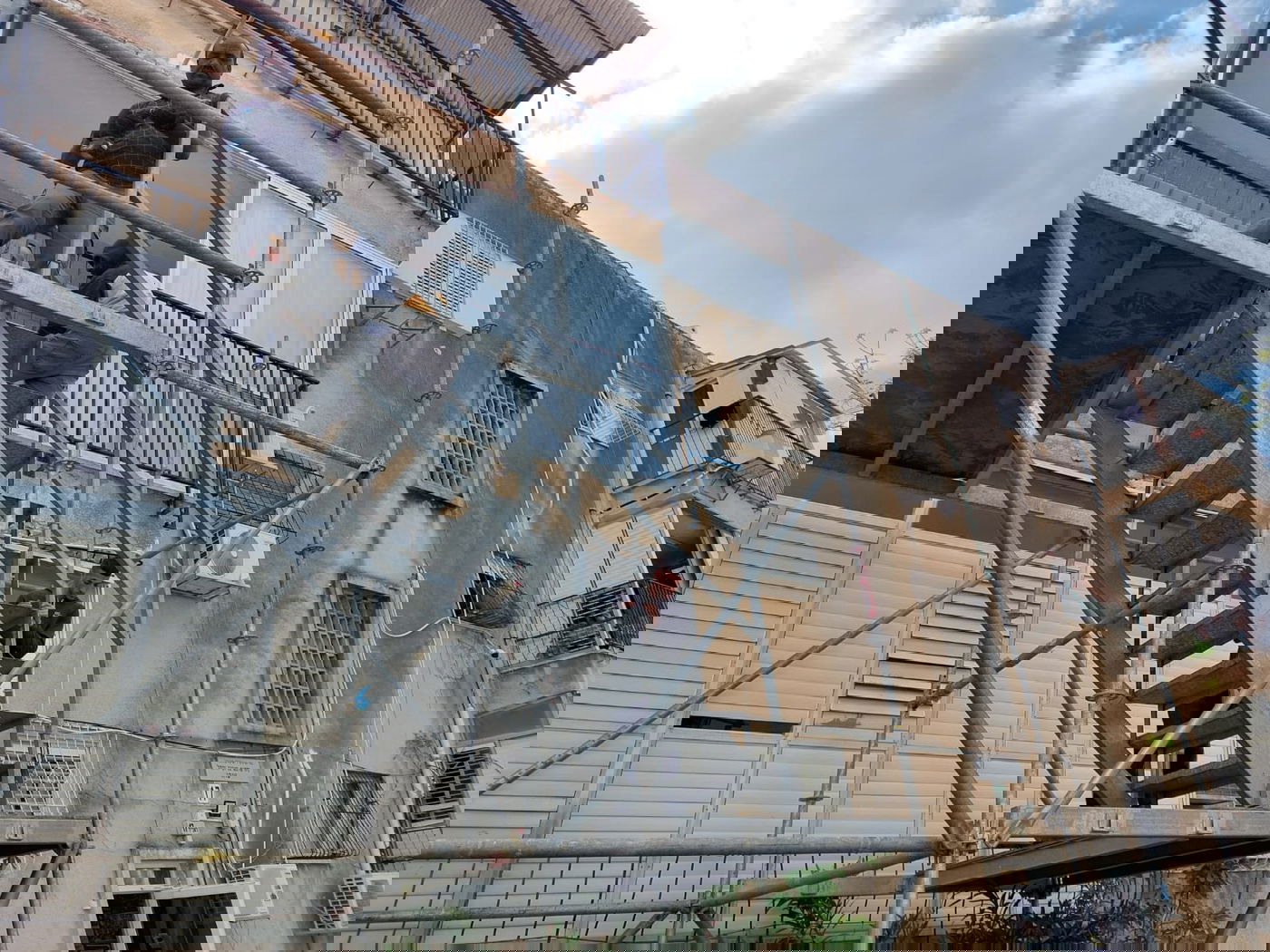 כך נערכים בבית ראש הישיבה לחג הפסח | תיעוד