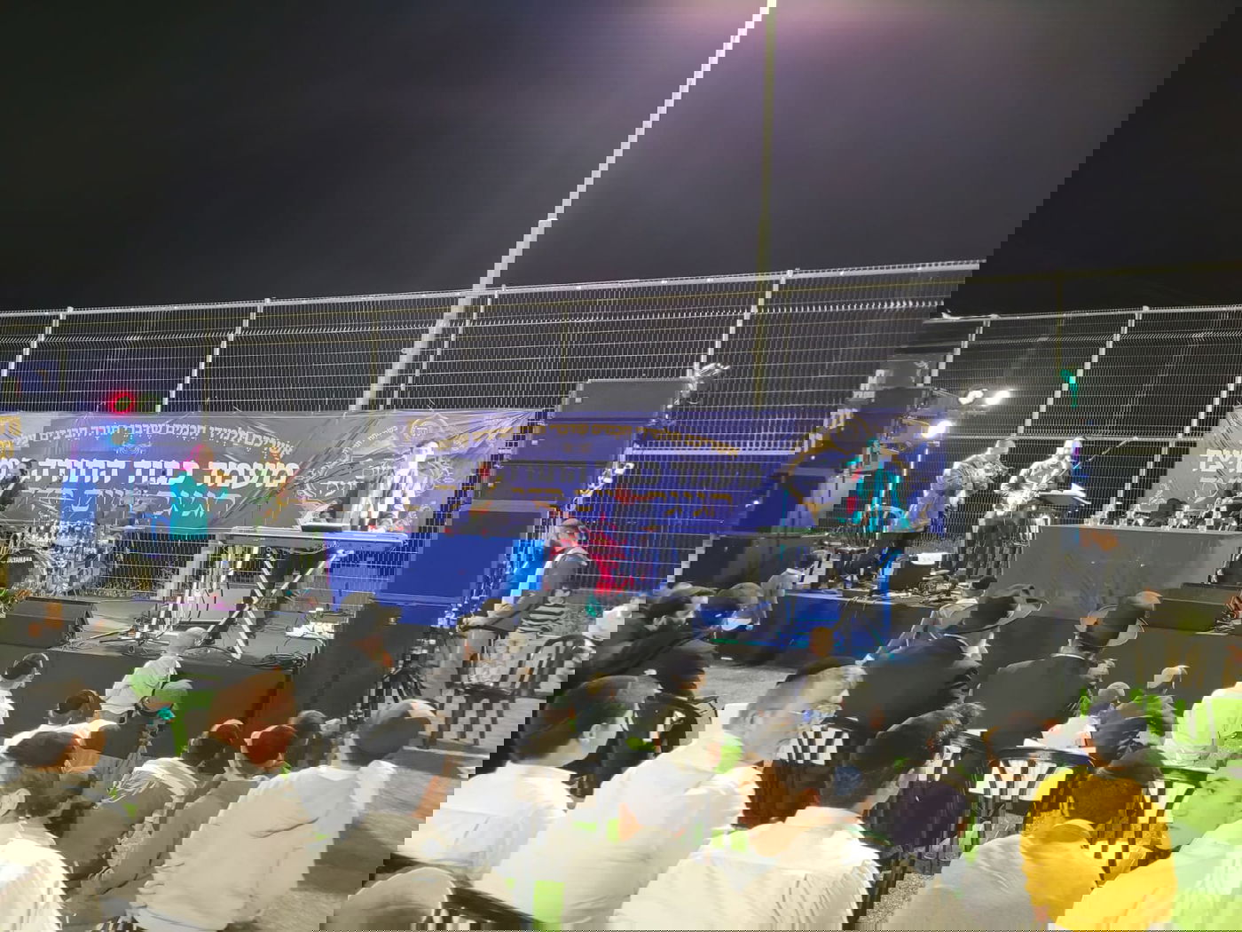 מעמד חגיגי ל'סיום סדר מועד' נערך לכלל תושבי היישוב החרדי