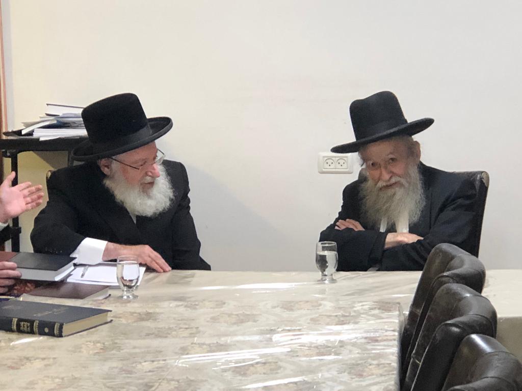 ראש הישיבה עם הגאב"ד