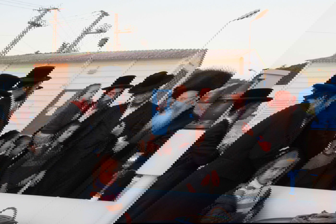 האדמו"ר מקרעטשניף קרית גת בשאיבת מים שלנו