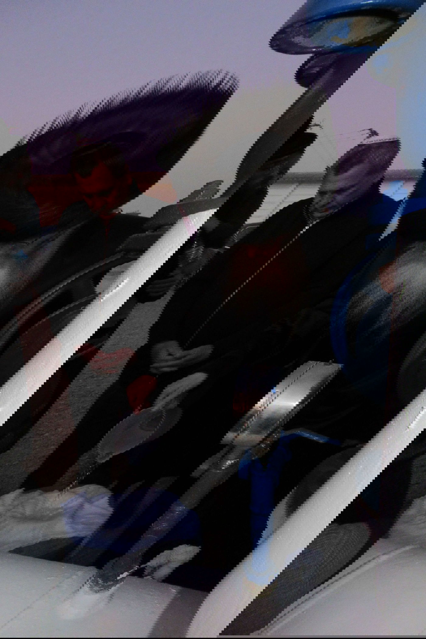 האדמו"ר מקרעטשניף קרית גת בשאיבת מים שלנו