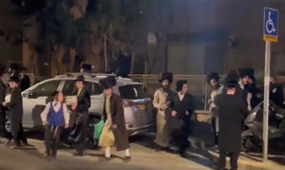 הפגנת הקיצוניים, הערב