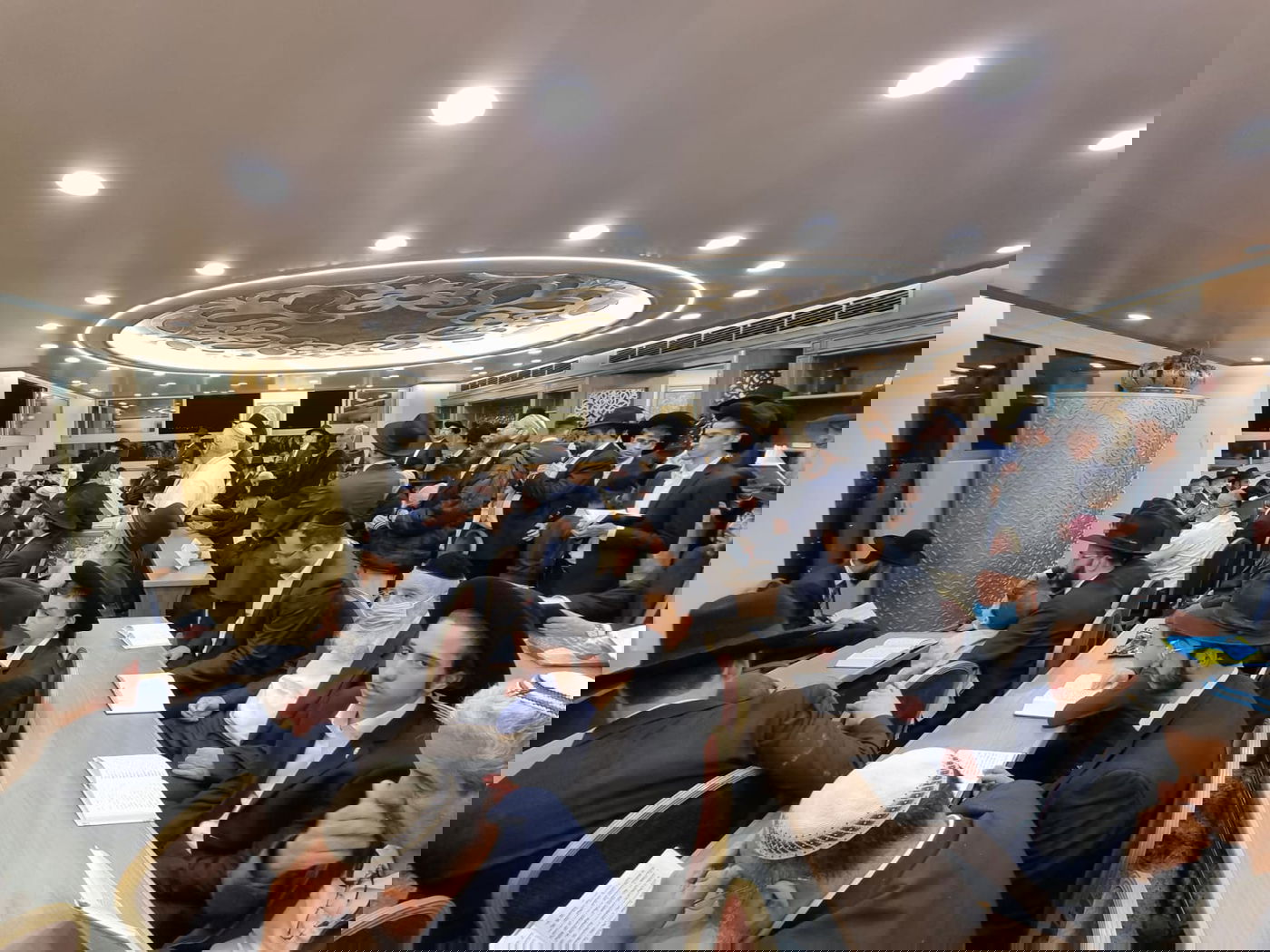 ספר תורה הוכנס להיכל זקן הראשונים לציון