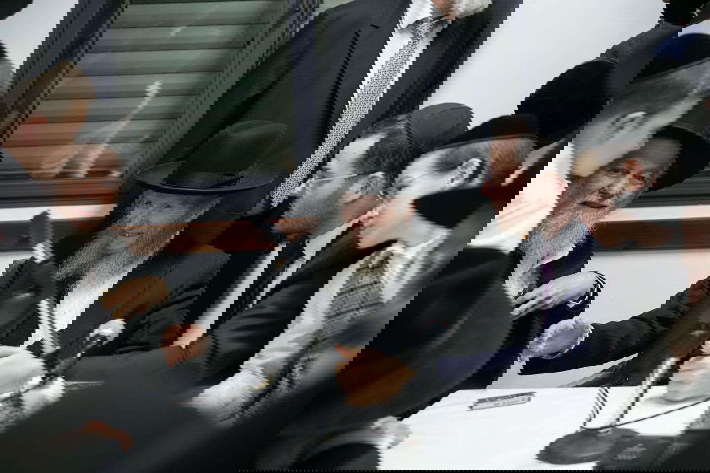 המשגיח תהה: למה לא מבקשים לעשות מיליונים?