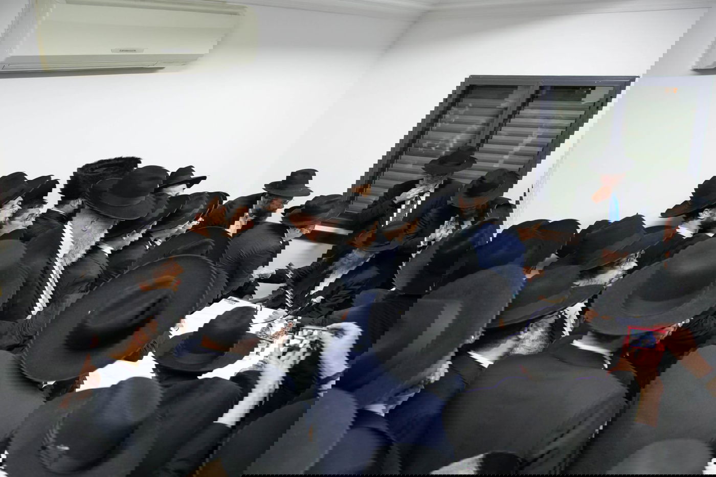 המשגיח תהה: למה לא מבקשים לעשות מיליונים?