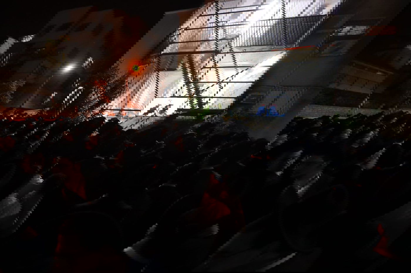 תיעוד מסכם: אלפים עלו לביתו של ראש הישיבה בחג הפסח