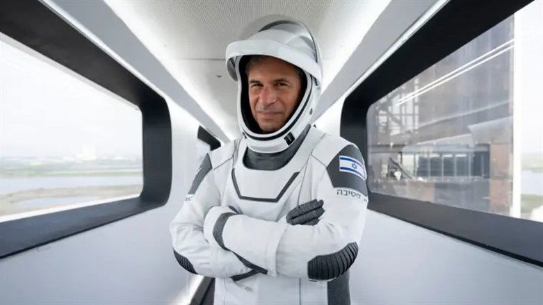 חזר מהחלל: איתן סטיבה נחת בכדור הארץ