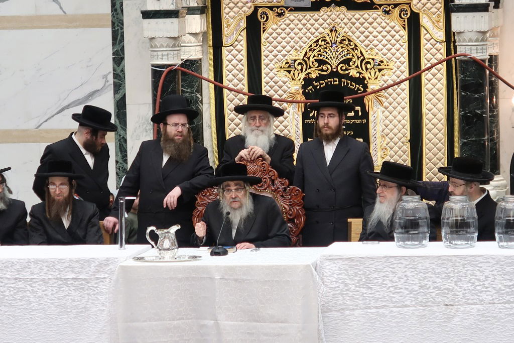 תיעוד נרחב: כך חגגו בסאטמר את חג הפסח