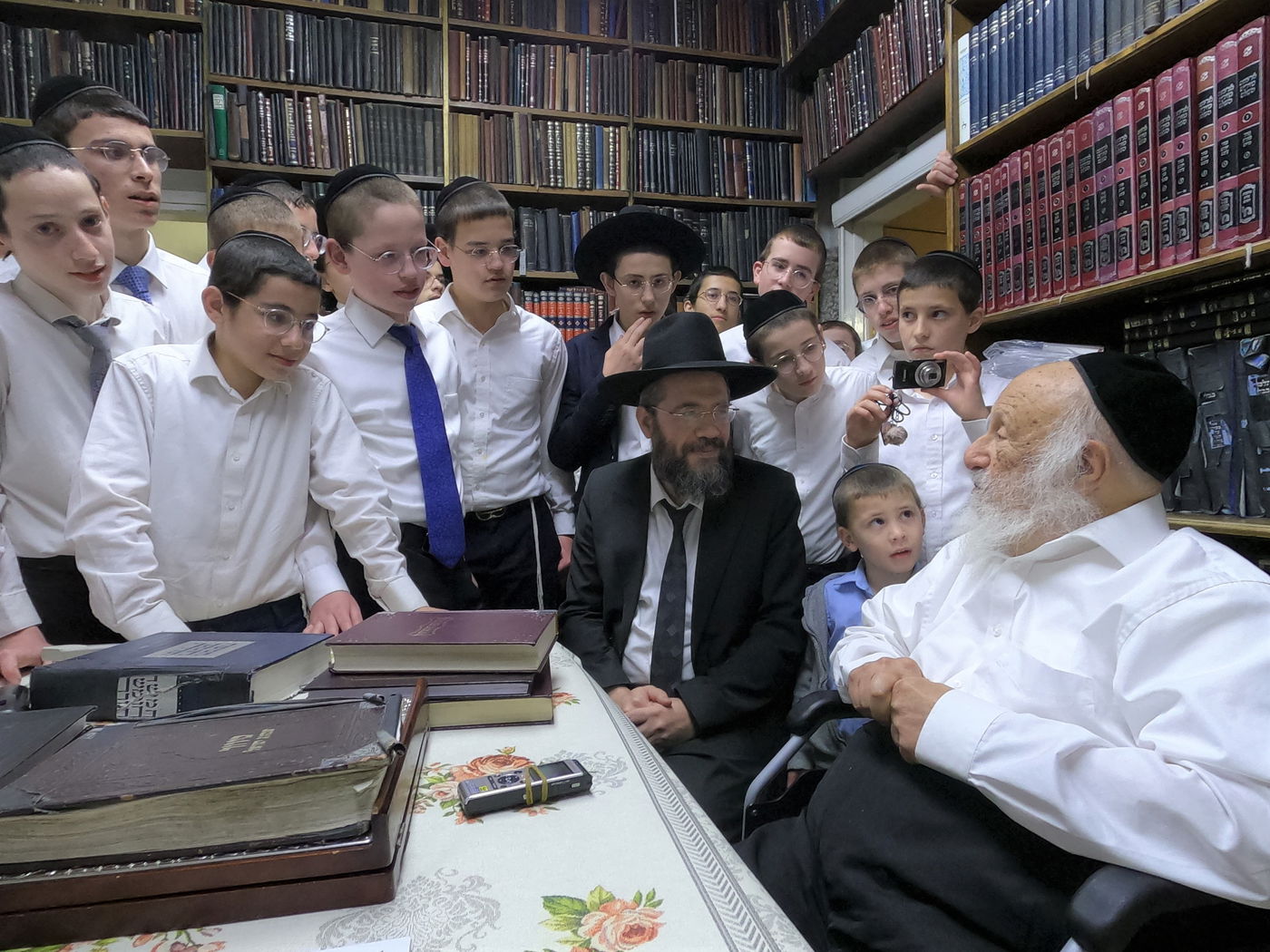 חג הפסח במחיצתו של ראש הישיבה הגאון רבי ברוך דב פוברסקי