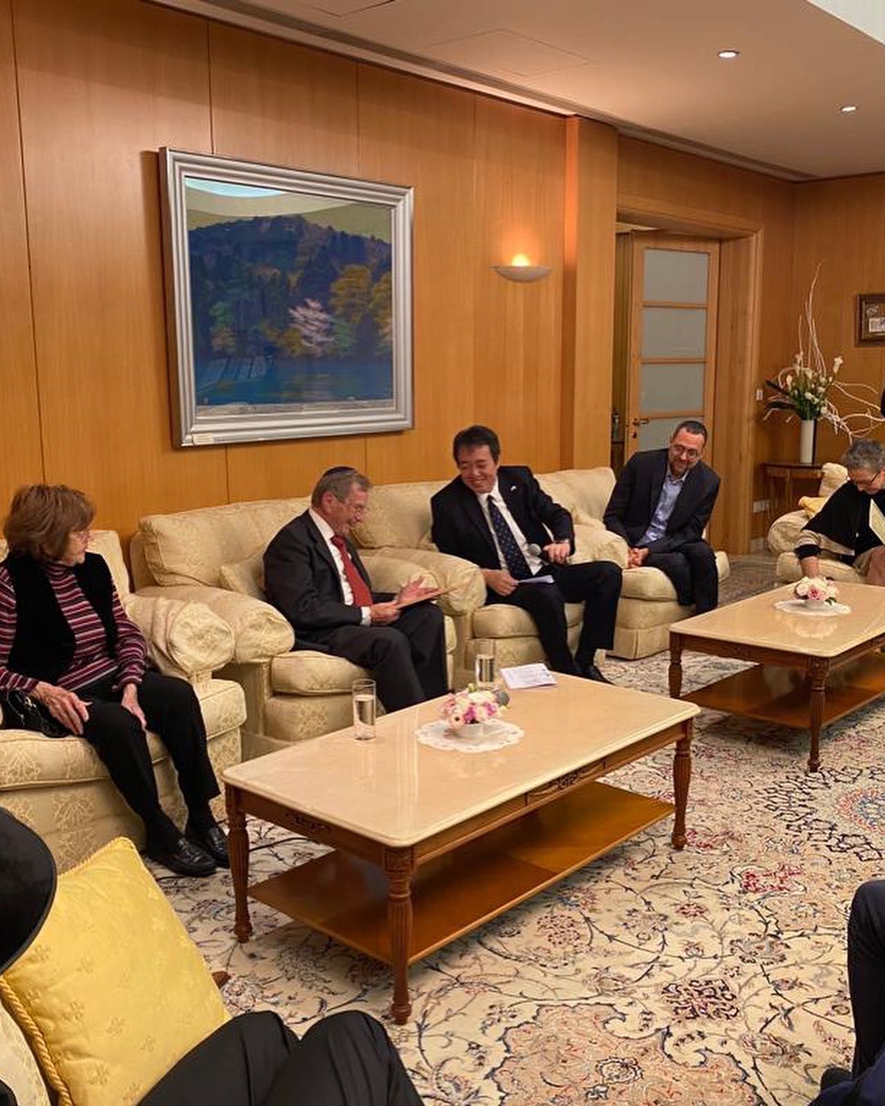 בבית השגריר היפני: ניצול השואה הודה על הצלת חייו