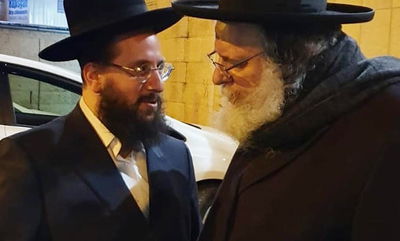 ישראל צישינסקי עם הגר"ש אלתר