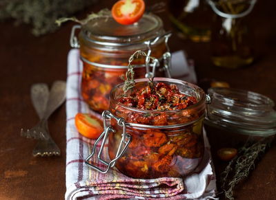 עגבניות מיובשות