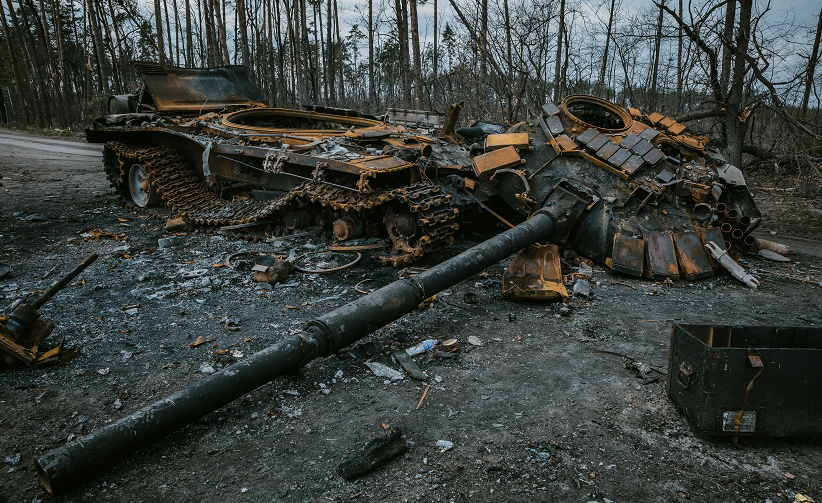 הצריח יכול לעוף לגובה שתי קומות. טנק רוסי שנפגע