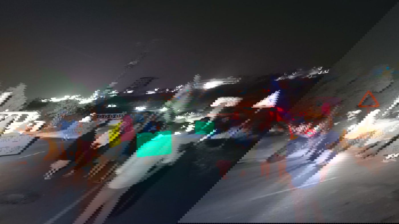 הפיגוע באריאל: הפגנה בכניסה לכפר המחבלים