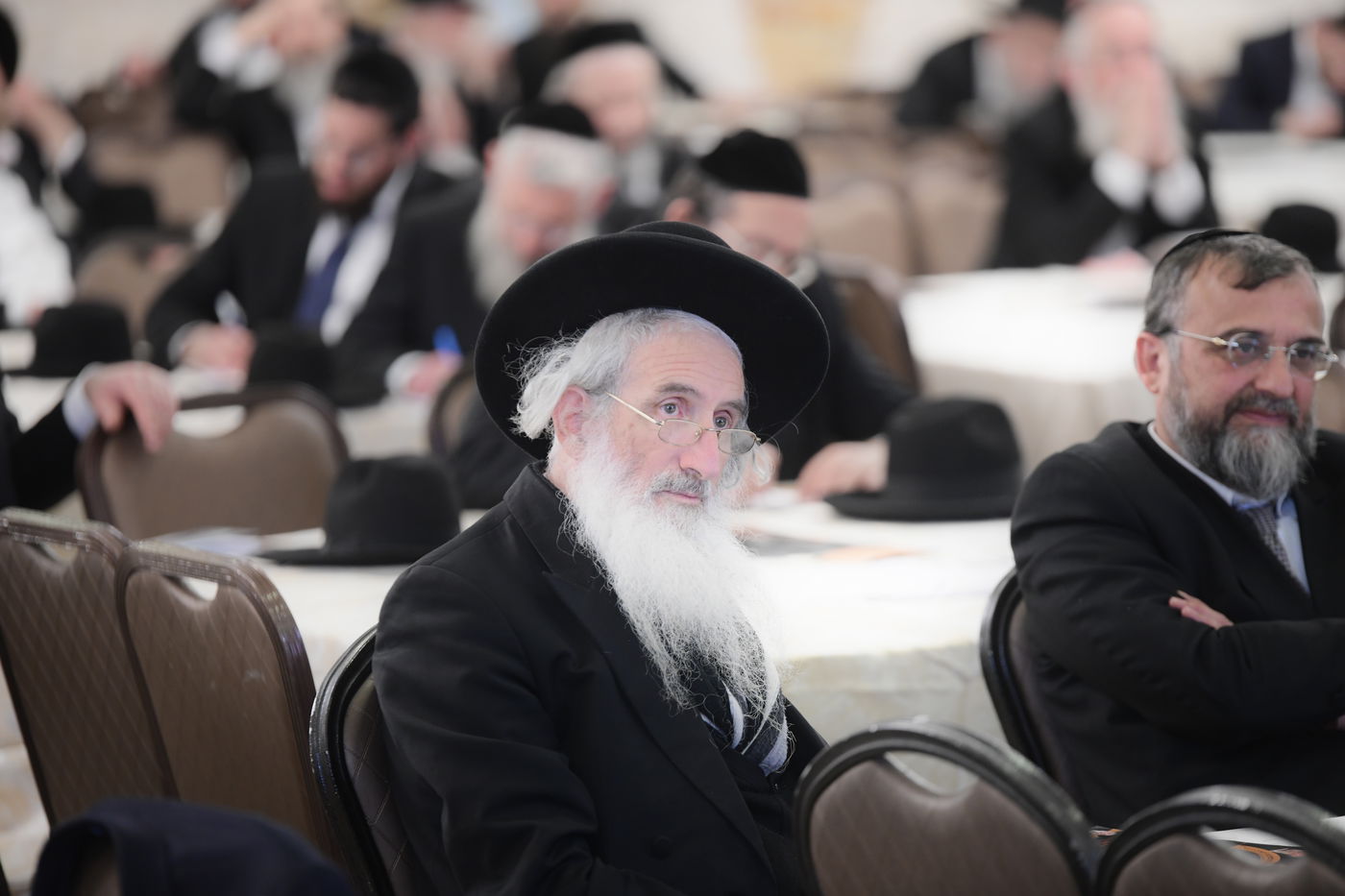 "ר"מ צריך להיות אוהב את הבריות; עם אהבה הוא משפיע"