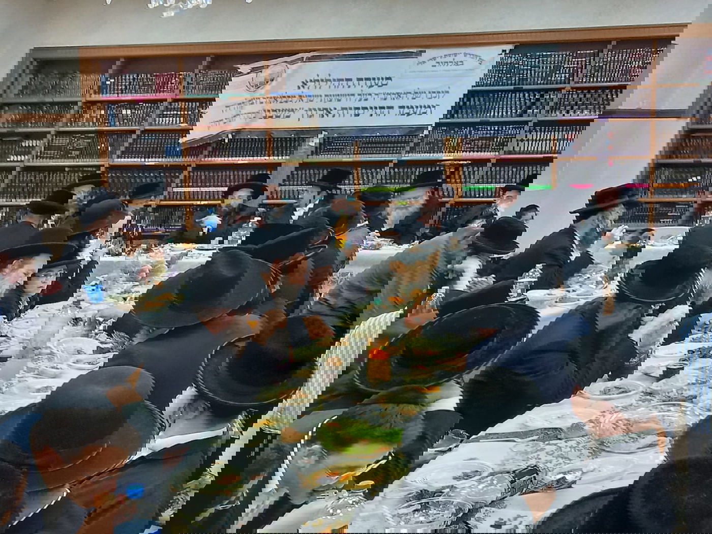 בראשות הרבי: בבאלחוב ציינו 'יארצייט' | צפו