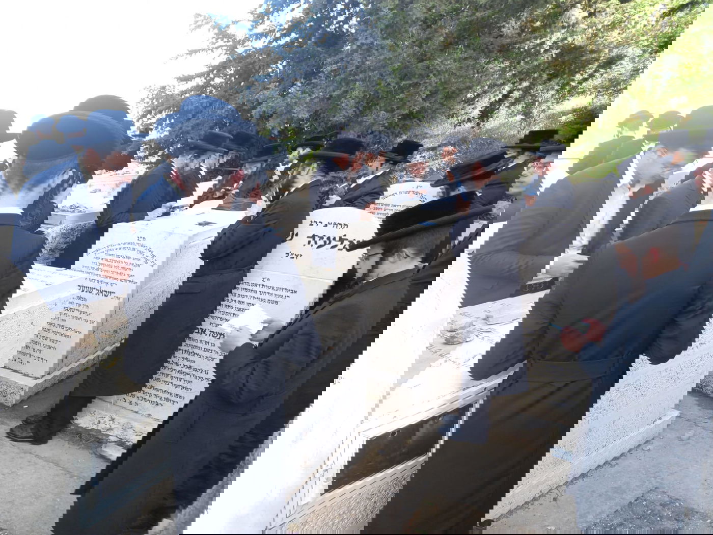 בראשות הרבי: בבאלחוב ציינו 'יארצייט' | צפו