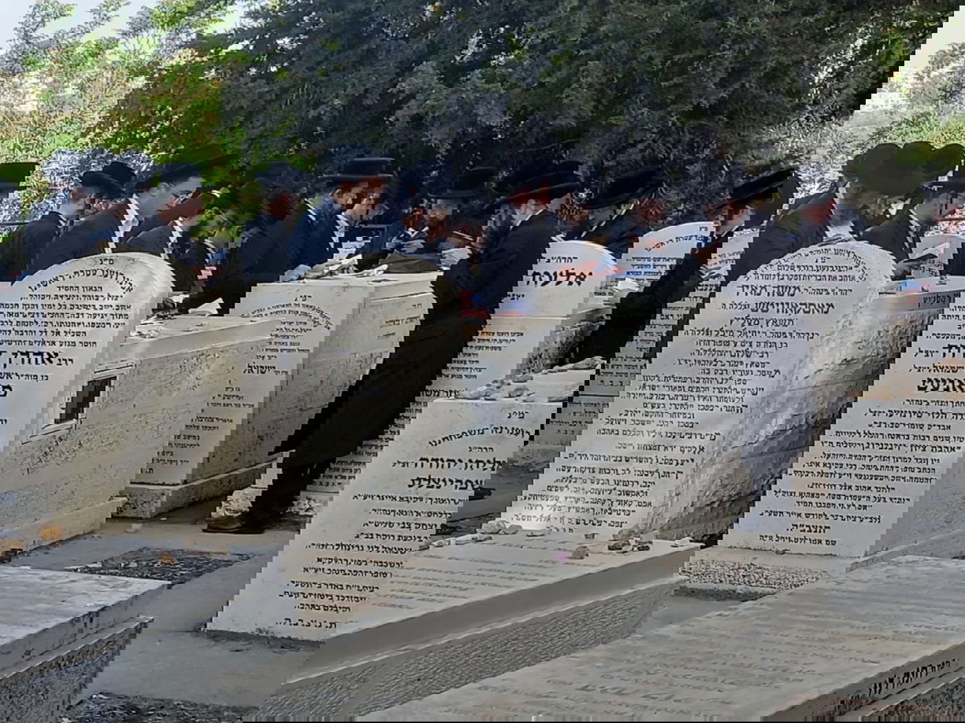 בראשות הרבי: בבאלחוב ציינו 'יארצייט' | צפו