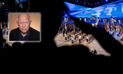 ד"ר אורי מילשטיין וטקס הדלקת המשואות