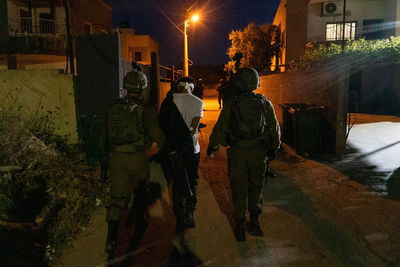 צה"ל, שב"כ ומג"ב עצרו חשודים בסיוע לפיגועים בערים אלעד ואריאל