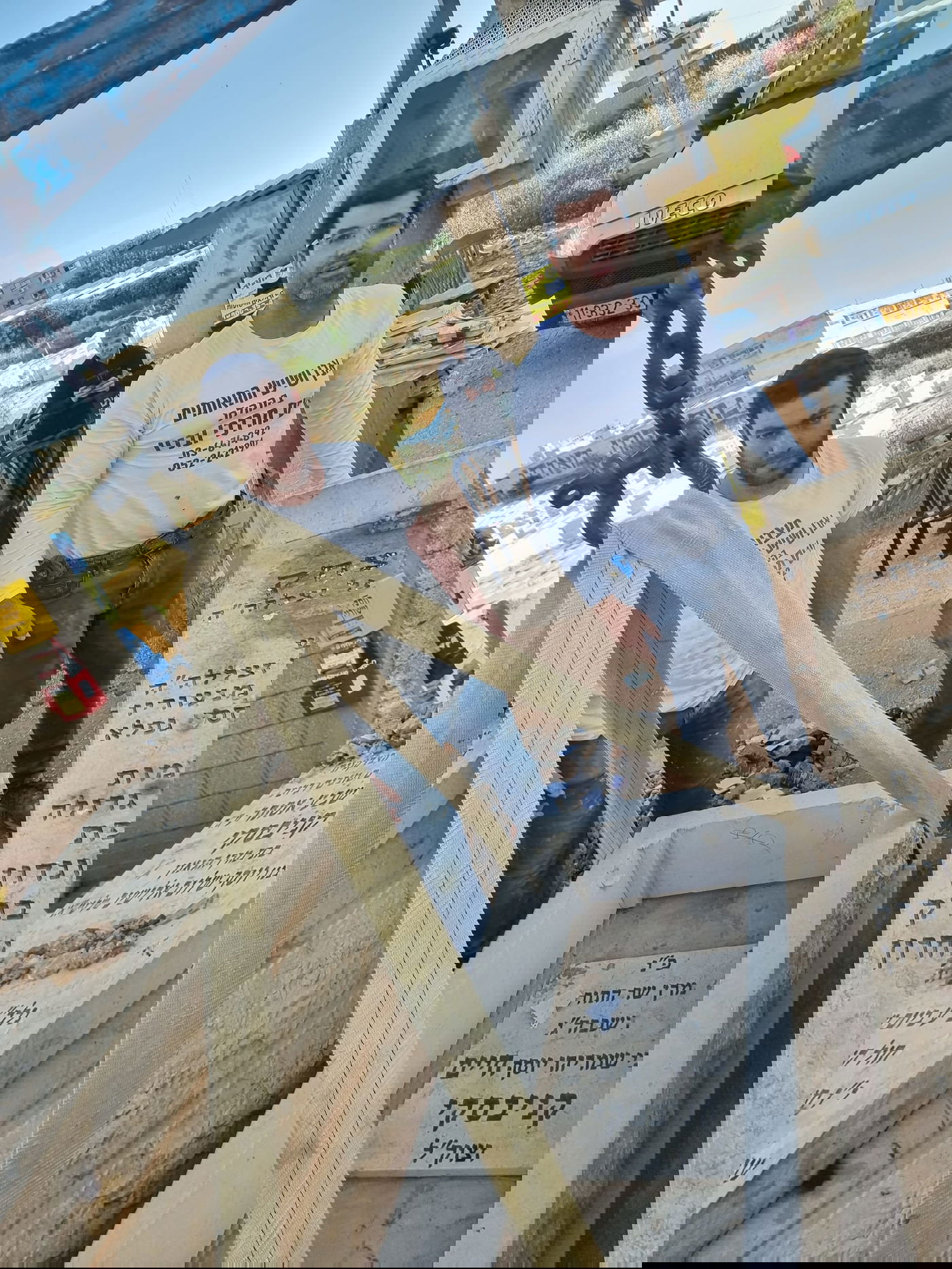 הוקמה המצבה על קברו של מרן רבי חיים קנייבסקי זצ"ל