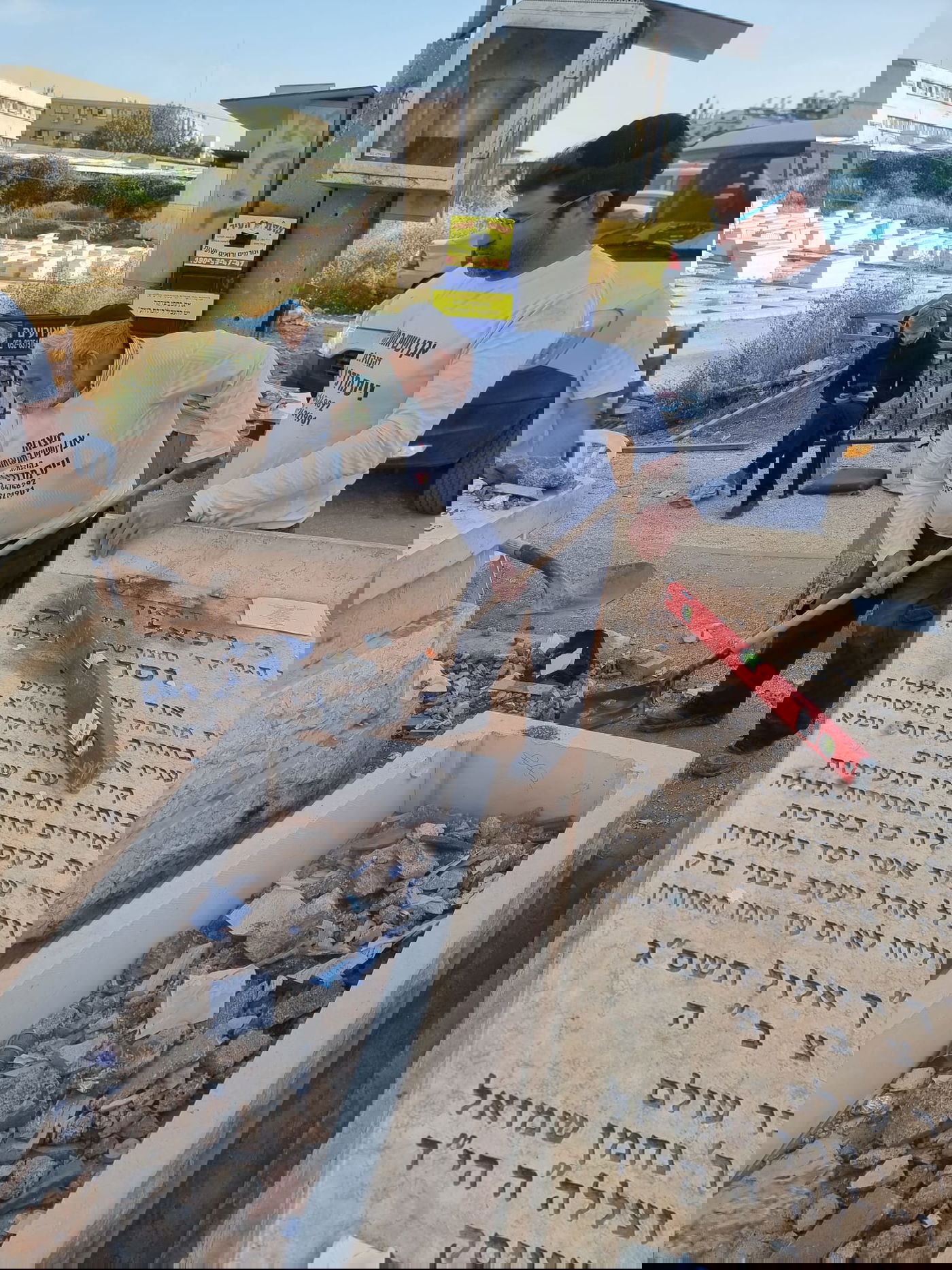 הוקמה המצבה על קברו של מרן רבי חיים קנייבסקי זצ"ל