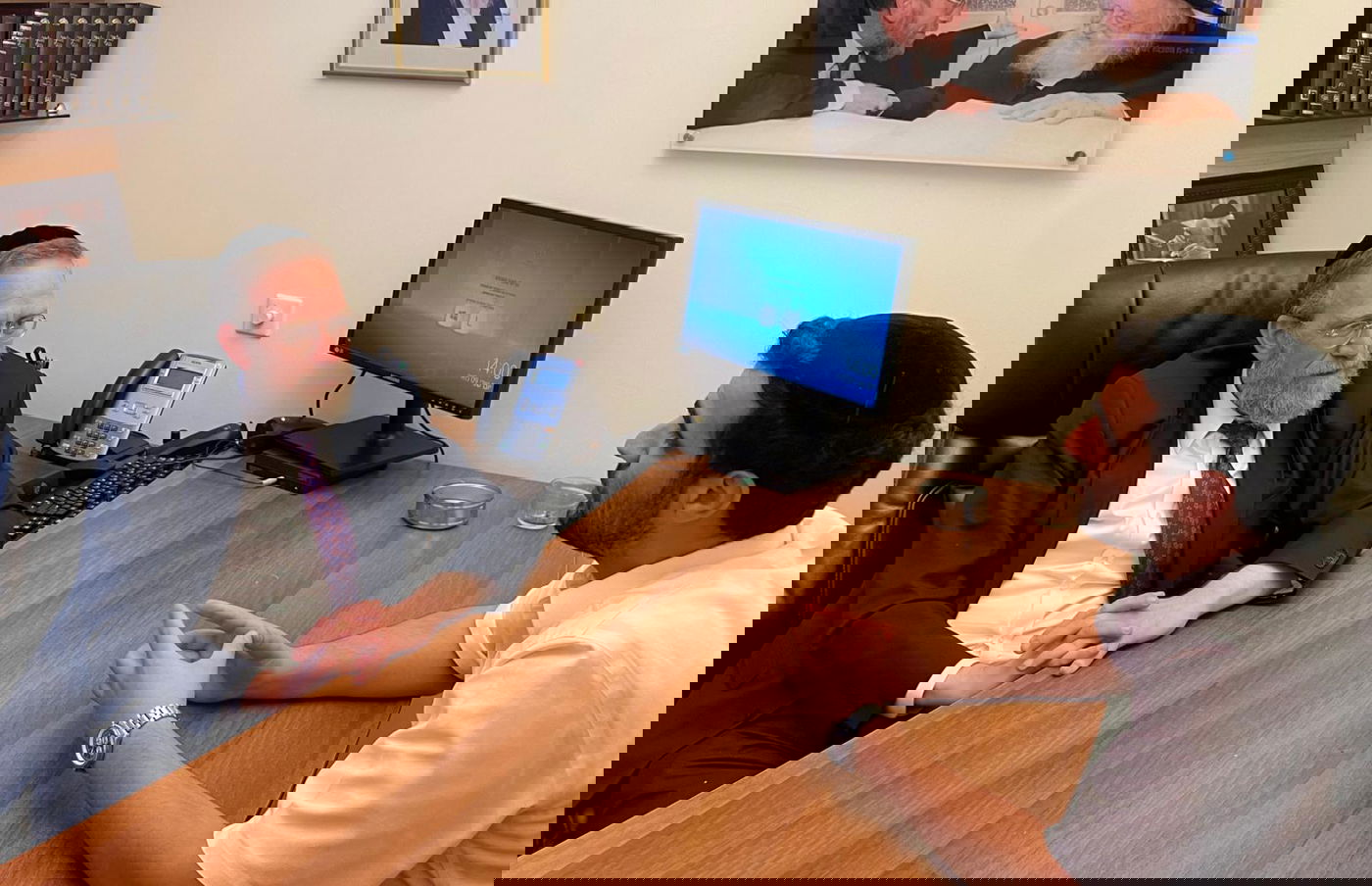 ח"כ פינדרוס בשיחה עם ישי כהן