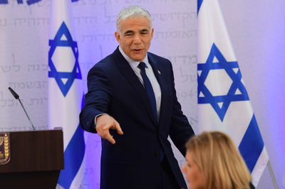 שר החוץ לפיד