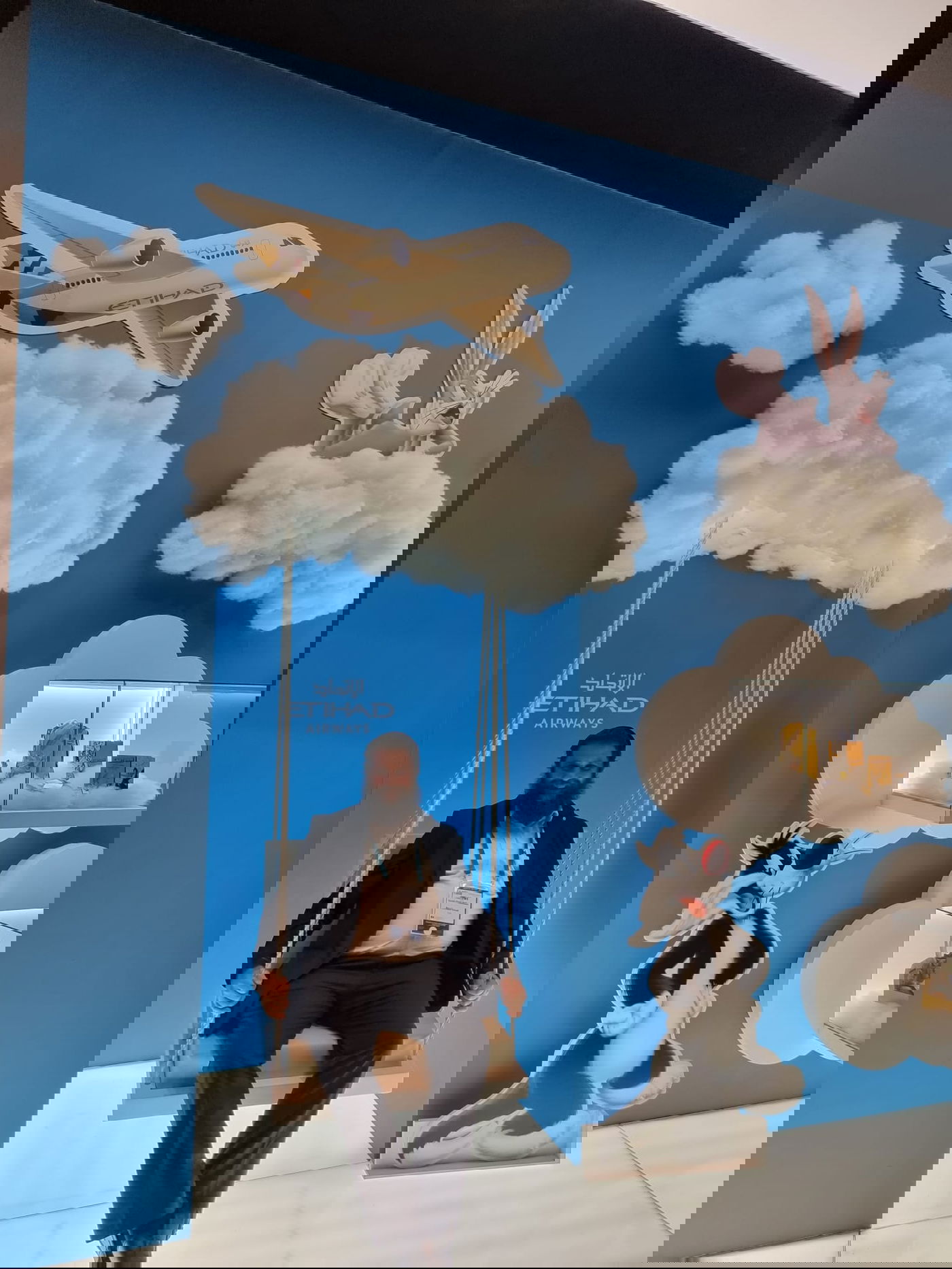 שליח 'כיכר השבת' דודי רובינשטיין מדווח ומתעד: דובאי וחרדים