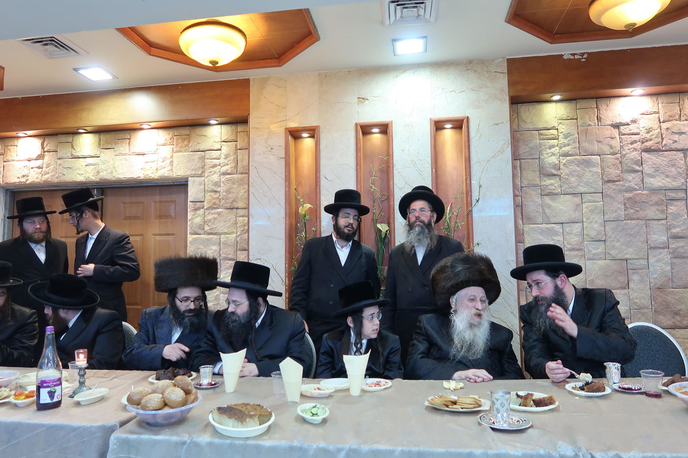 תיעוד: בר מצווה לנכד האדמו"ר מטשרנוביל