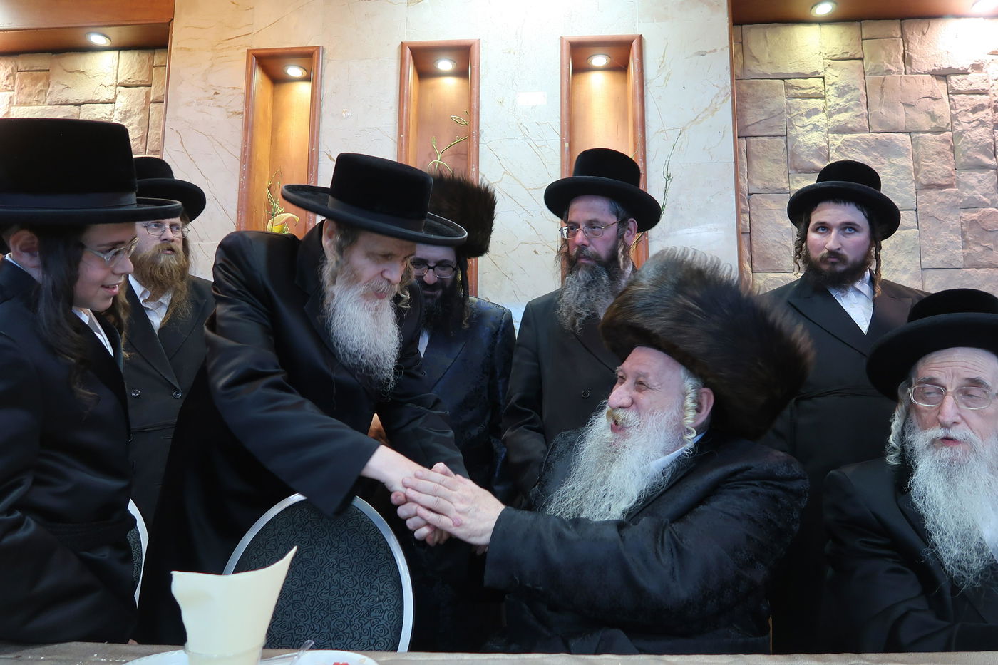 תיעוד: בר מצווה לנכד האדמו"ר מטשרנוביל