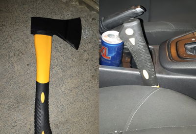 הגרזן שנמצא ברכבו של המחבל