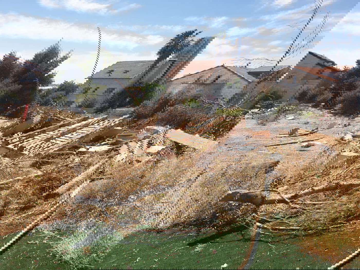 עשרות מדורות לא מאושרות פורקו בירושלים