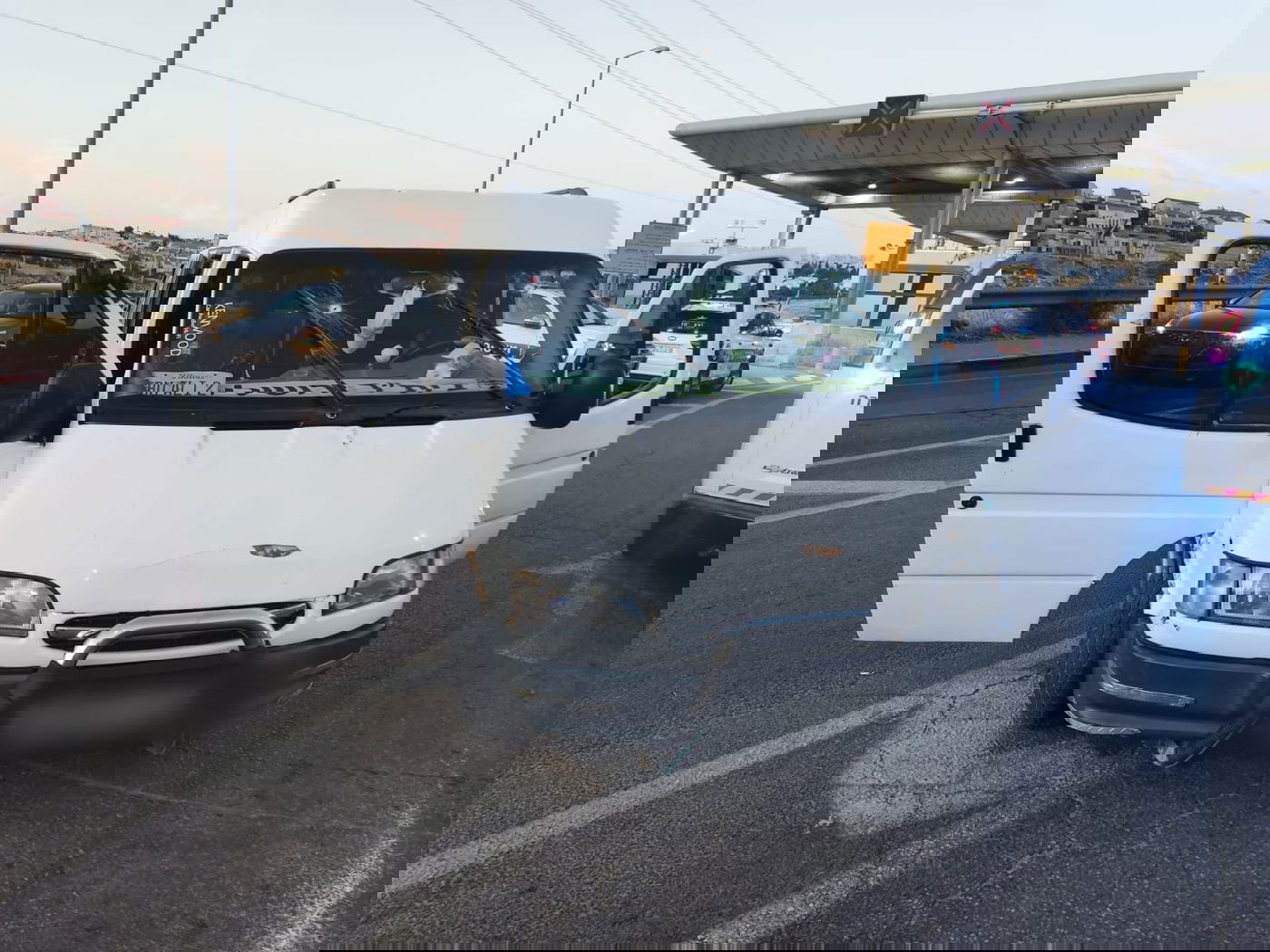 מחבלים ניסו לדרוס את לוחמי מג"ב ונעצרו