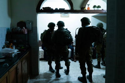 פעילות צה"ל, הלילה