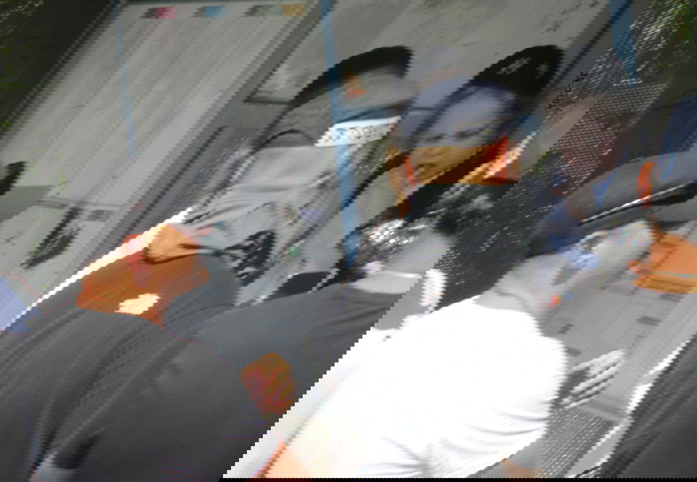 מעצר האב בדרך למירון