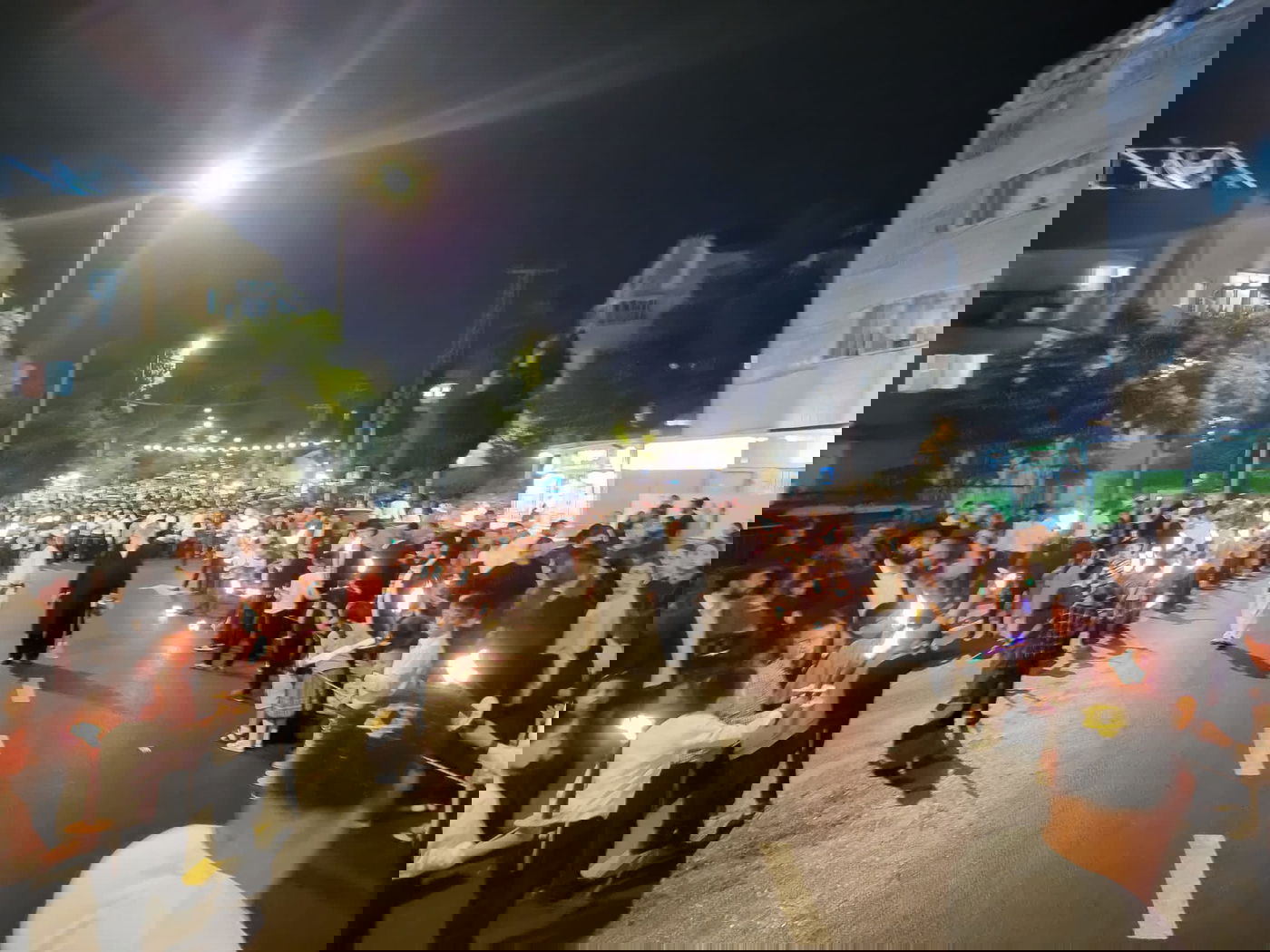 במעמד בנו: ס"ת הוכנס בבית וגן לע"נ מרן